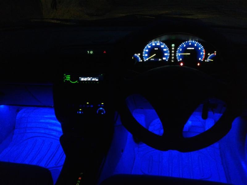 Подсветка багажника и салона для Toyota Carina