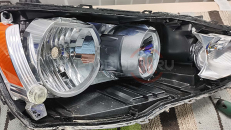 Замена ксеноновых линз на светодиодные линзы Mitsubishi Lancer 10 4
