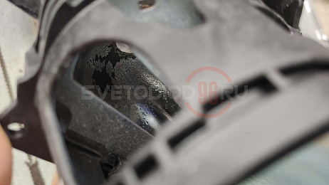 Замена линз в фарах би-галоген hella 3R Volkswagen Passat B6 2