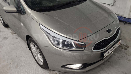 Установка светодиодных ламп в ДХО KIA Ceed 3
