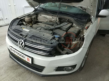 Ремонт штатных дневных ходовых огней Volkswagen Tiguan 6