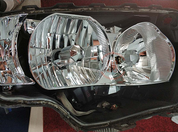 Установка биксеноновых линз Subaru Forester 9