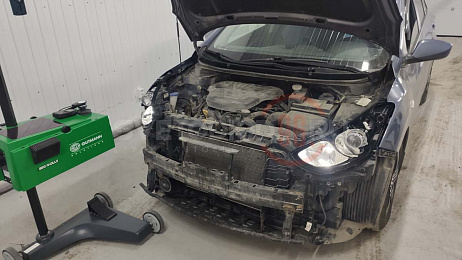 Замена линз в фарах би-галоген hella 3r Hyundai I30 8