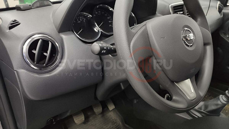 Установка светодиодных противотуманных фар Nissan Terrano 2