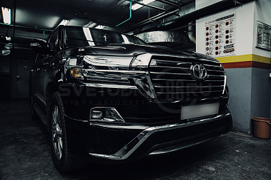 Устранение запотевания фар Toyota Land Cruiser 200 9