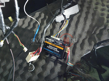 Установка кнопки старт стоп Toyota Land Cruiser 100 2