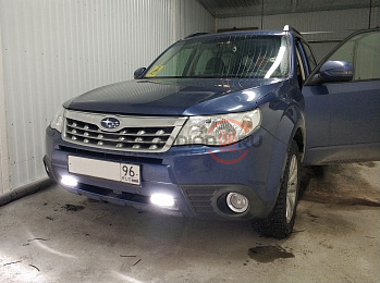 Установка ходовых огней Philips DayLight 9 Subaru Forester 1