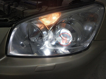 Установка светодиодных ламп в линзу Toyota Rav4 5